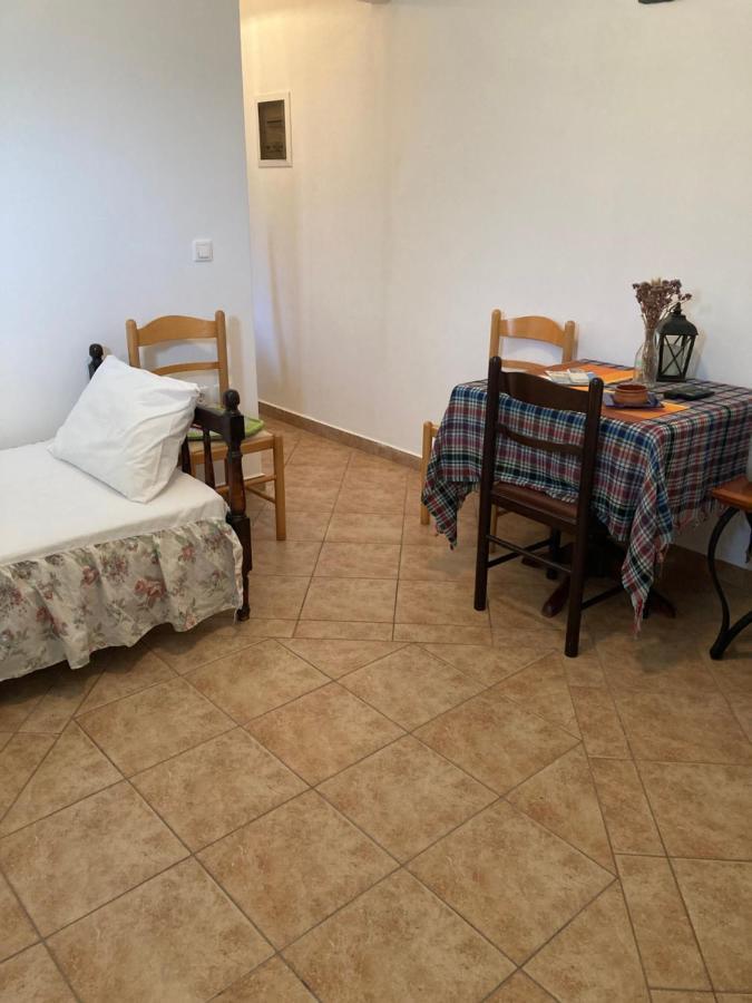 Agkyra Rooms Aladhinon المظهر الخارجي الصورة